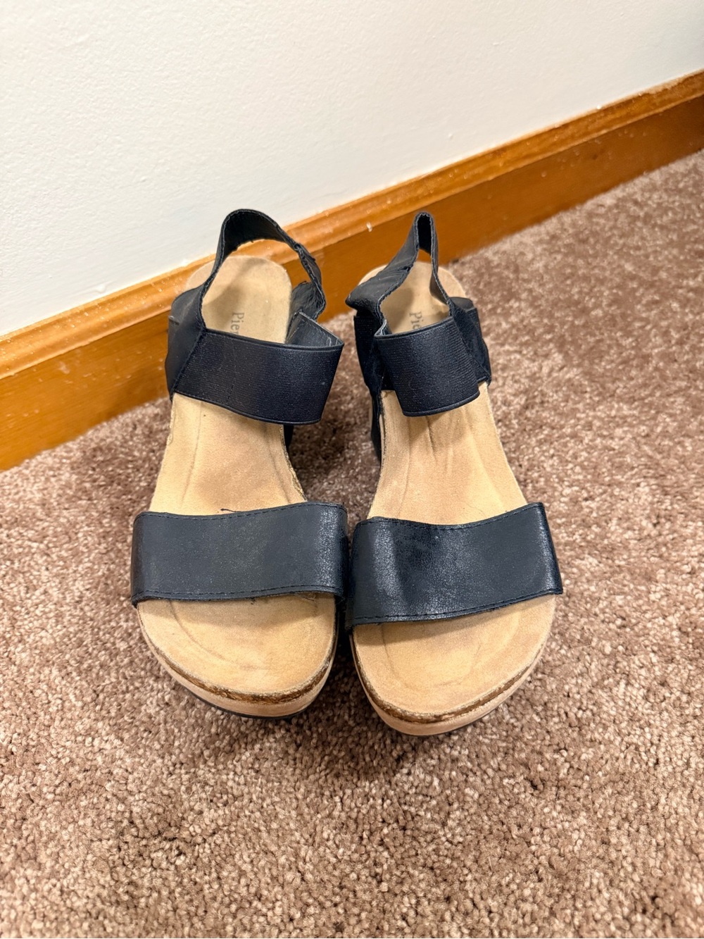 Women’s Pierre Dumas Black Strap Platform Sandals
